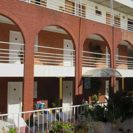 Hotel Palmas Del Sol Asuncion Buitenkant foto